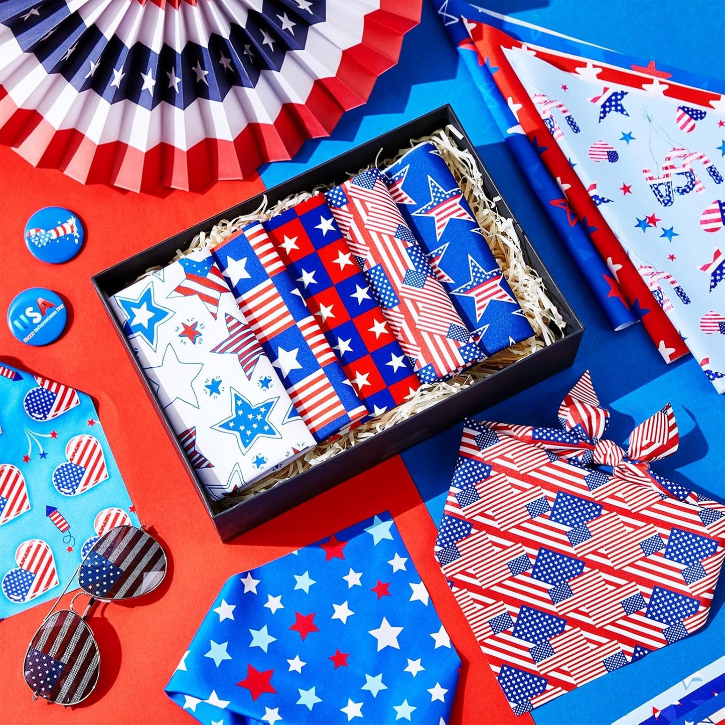 200 Pcs Patriotic Dog Bandanas Bulk Veterans Day Bandanas for Dogs American Flag Star Pattern Triangle Kerchief Bibs Scarf Set for Pet Party Costume Photo Props Accessories Pet Shops